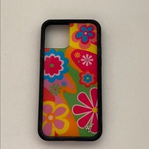 iphone 11 pro flower power